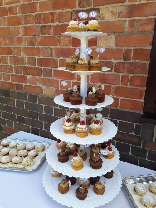 Cakes and Afternoon Teas